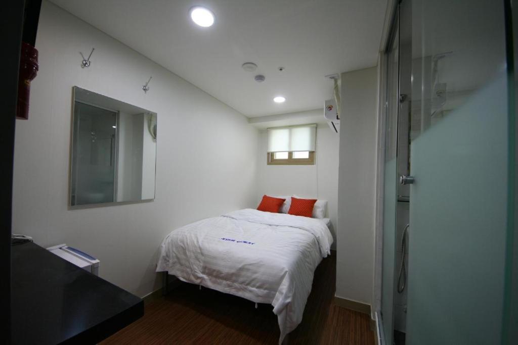 Star Guest House Сеул Экстерьер фото